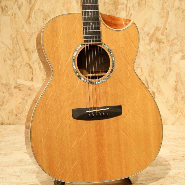 Iwaneko Guitars Type-MD (Dimple Cutaway)Bear Claw Sitka Spruce Bubinga イワネコギターズ wpcdomesticluthier23