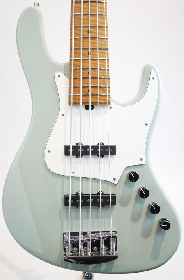 Kikuchi Guitars Custom 5st J Bass (Trans Sonic Blue)