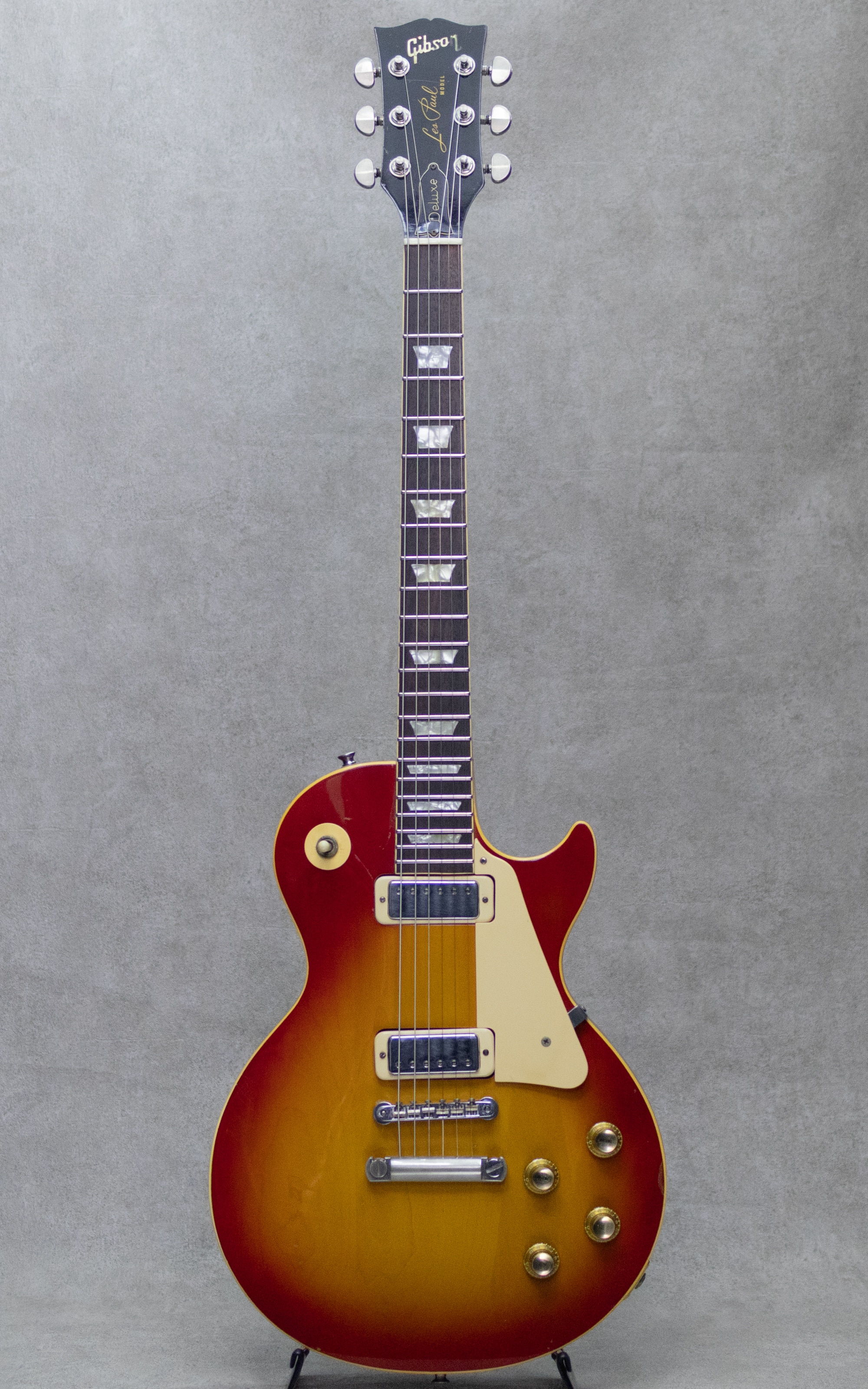 Les Paul Deluxe Cherry Sunburst / 1973