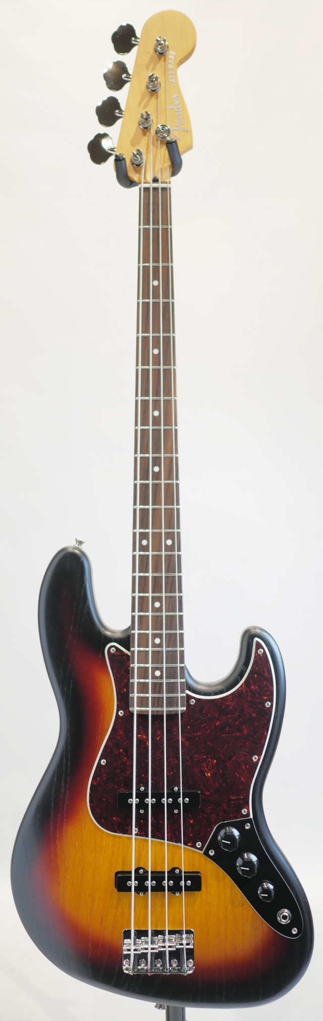 Made in Japan Limited Jazz Bass, Raw Ash / 3 Color Sunburst 3 Color Sunburst BASS SIDE