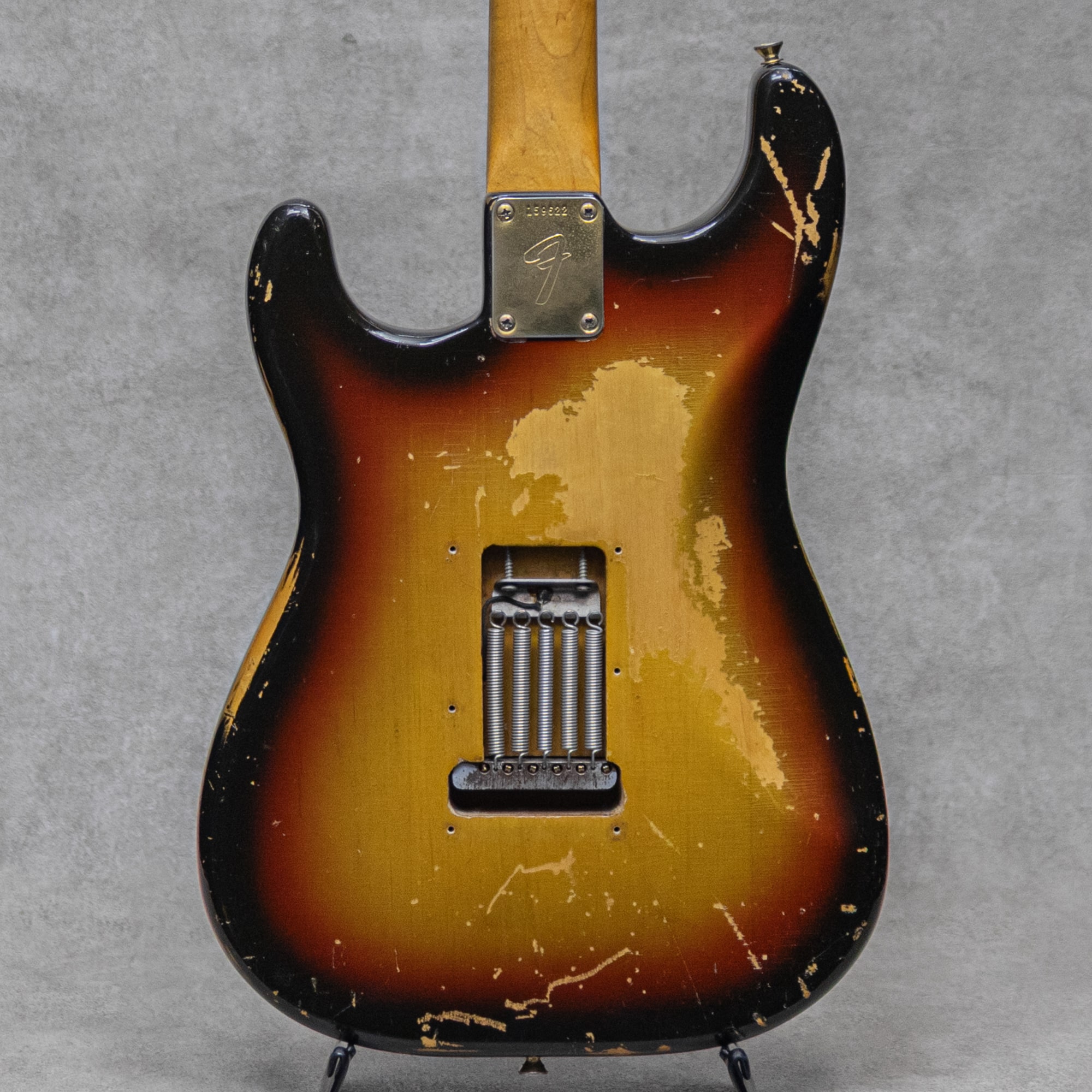 Stratocaster Sunburst Gold Hardware / 1966 & 1967