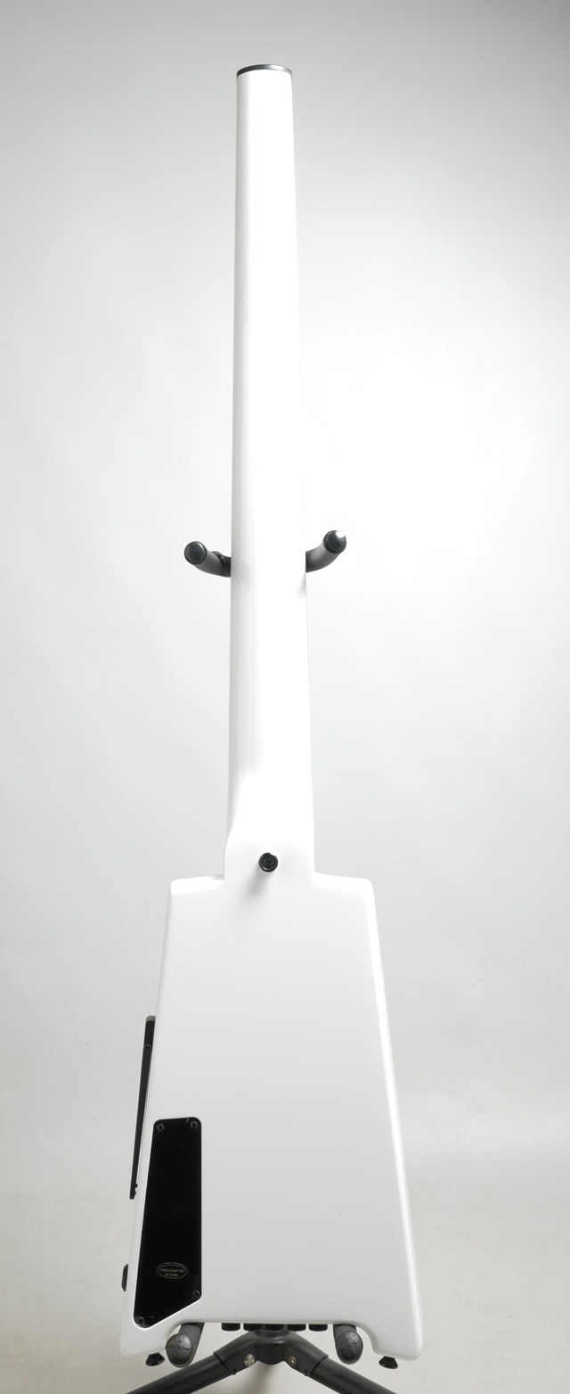 Spirit XT-25 (White)