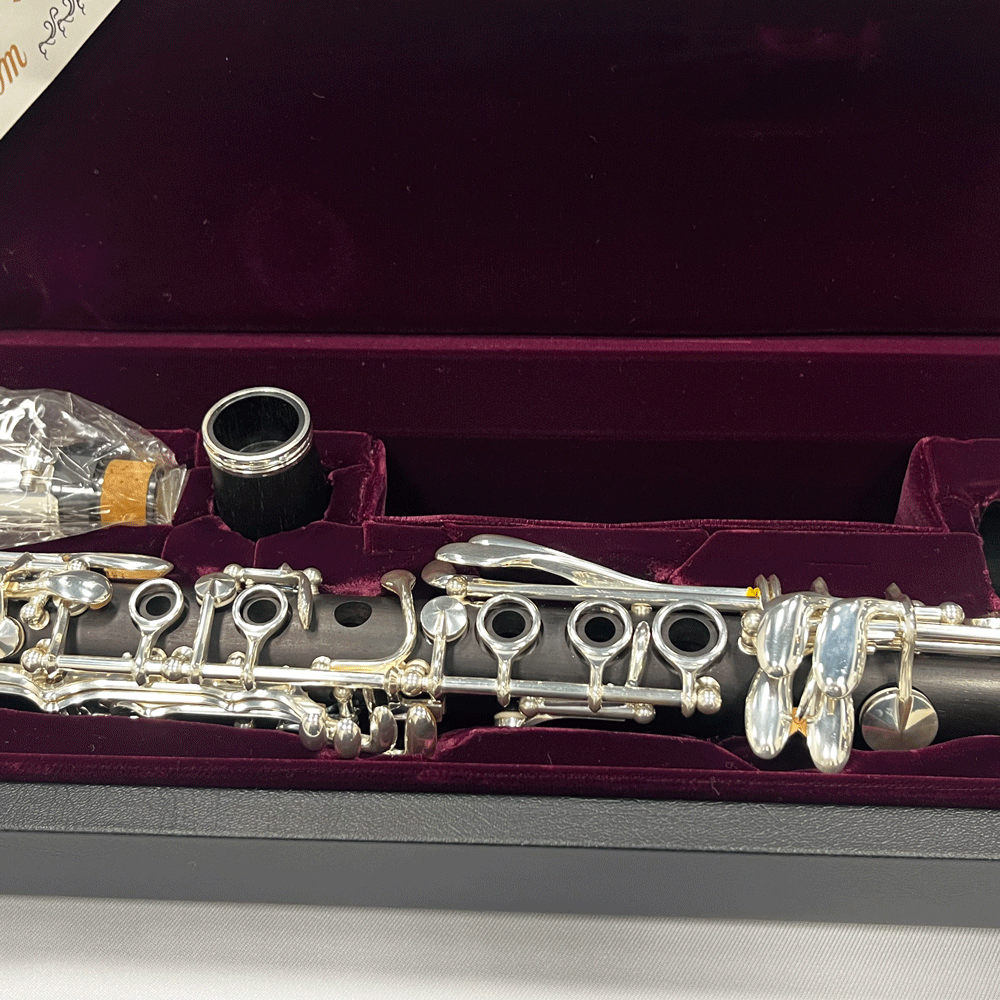 ヤマハ E♭クラリネット YCL-881