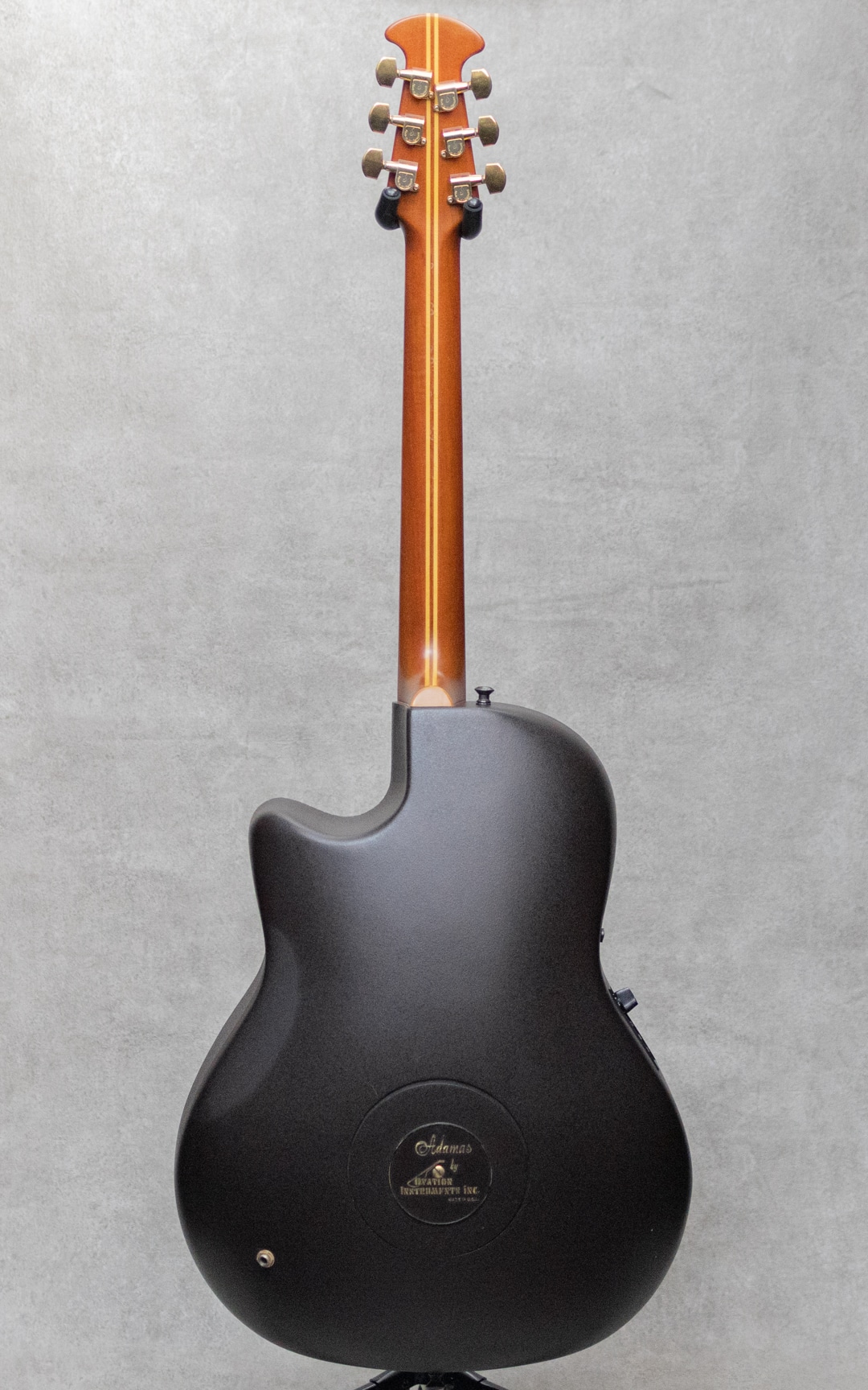 Adamas II 1581-8 / 1991