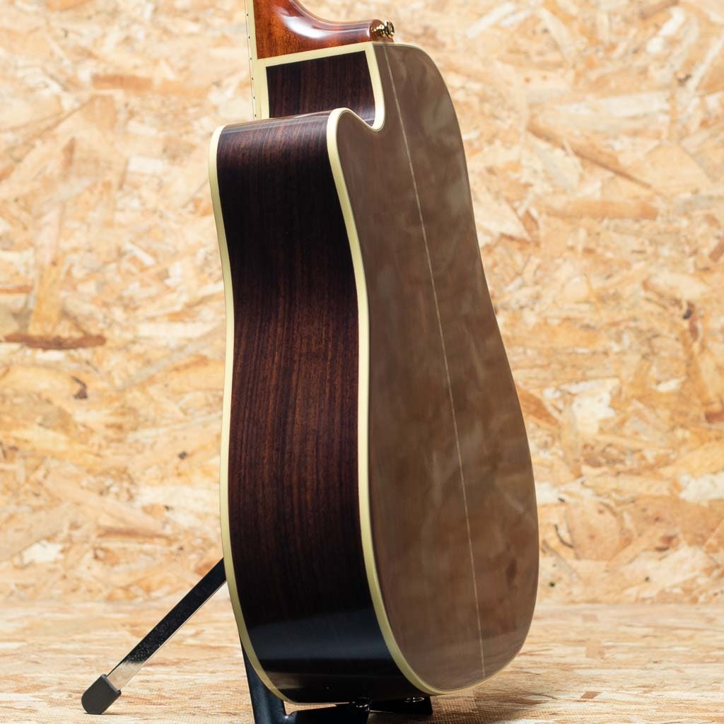 Inspired by Gibson Custom Hummingbird Deluxe EC Autumn Burst