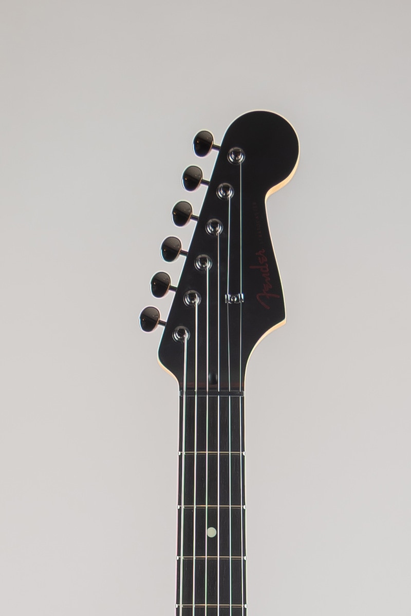 Made in Japan Limited Hybrid II Stratocaster Noir /Black/Rosewood Fingerboard