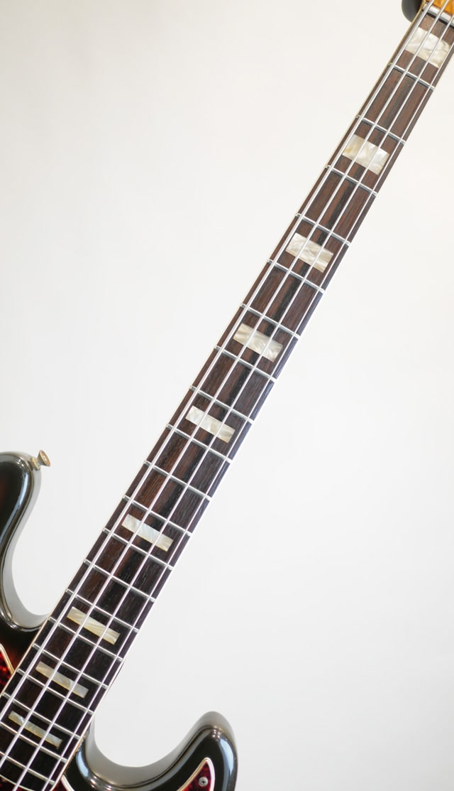 Jazz Bass 1973 3tone Sunburst