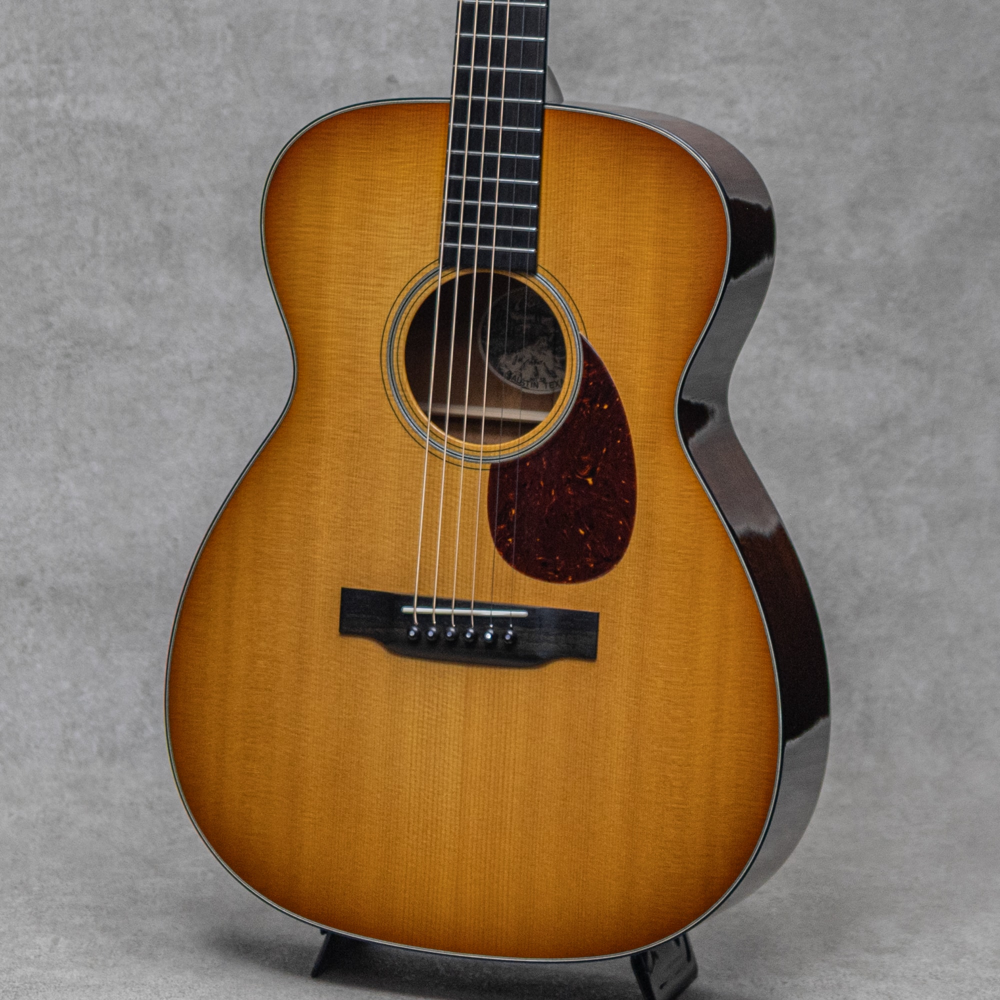 OO1 14-Fret Sunburst / 2022