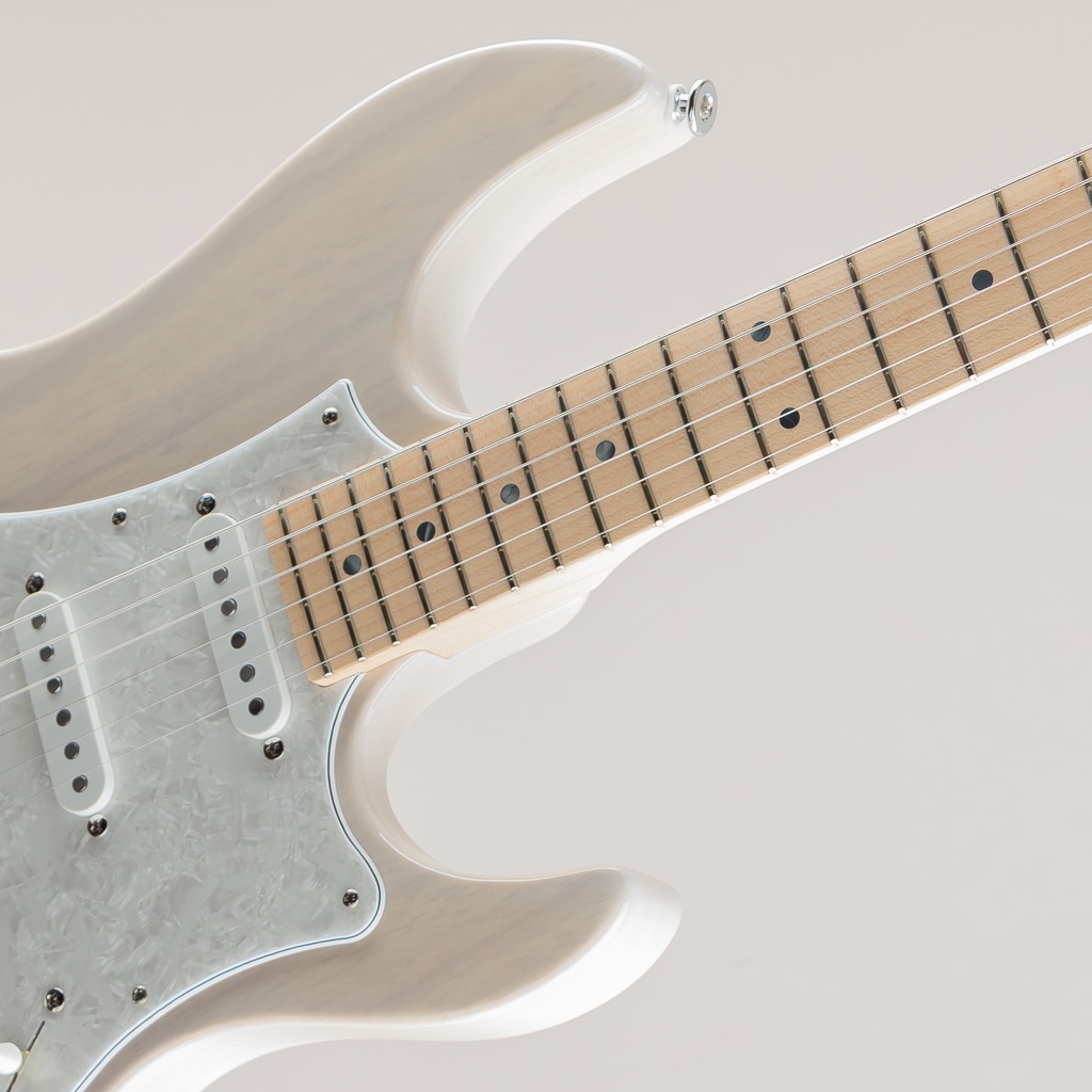 EOS2-ASH-M / White Blonde