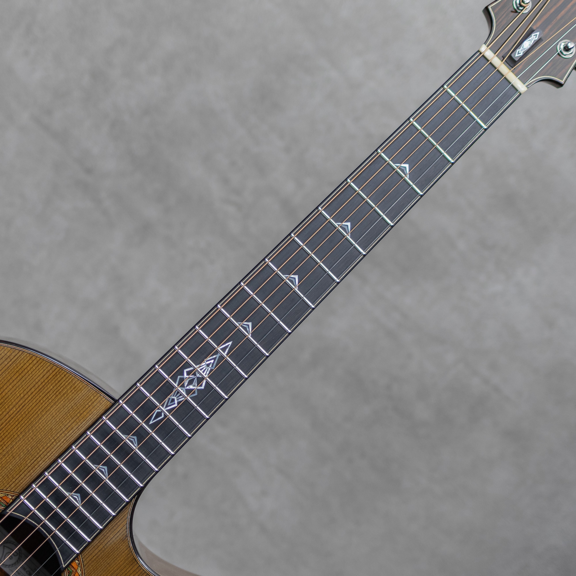 OM-cw 神代杉 / 神代欅 w/Ogawa Inlay Craft works "Custom Inlay" -MIKI 200th Anniversary-