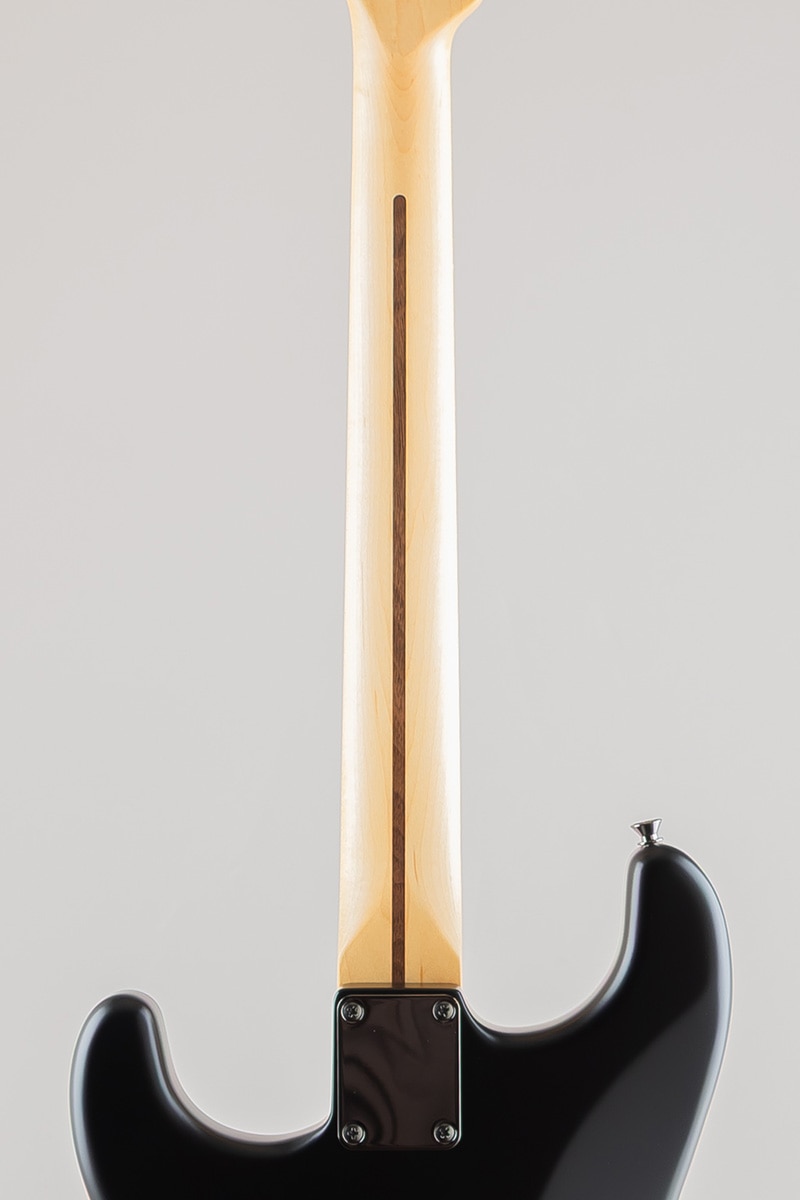 Made in Japan Limited Hybrid II Stratocaster Noir /Black/Rosewood Fingerboard