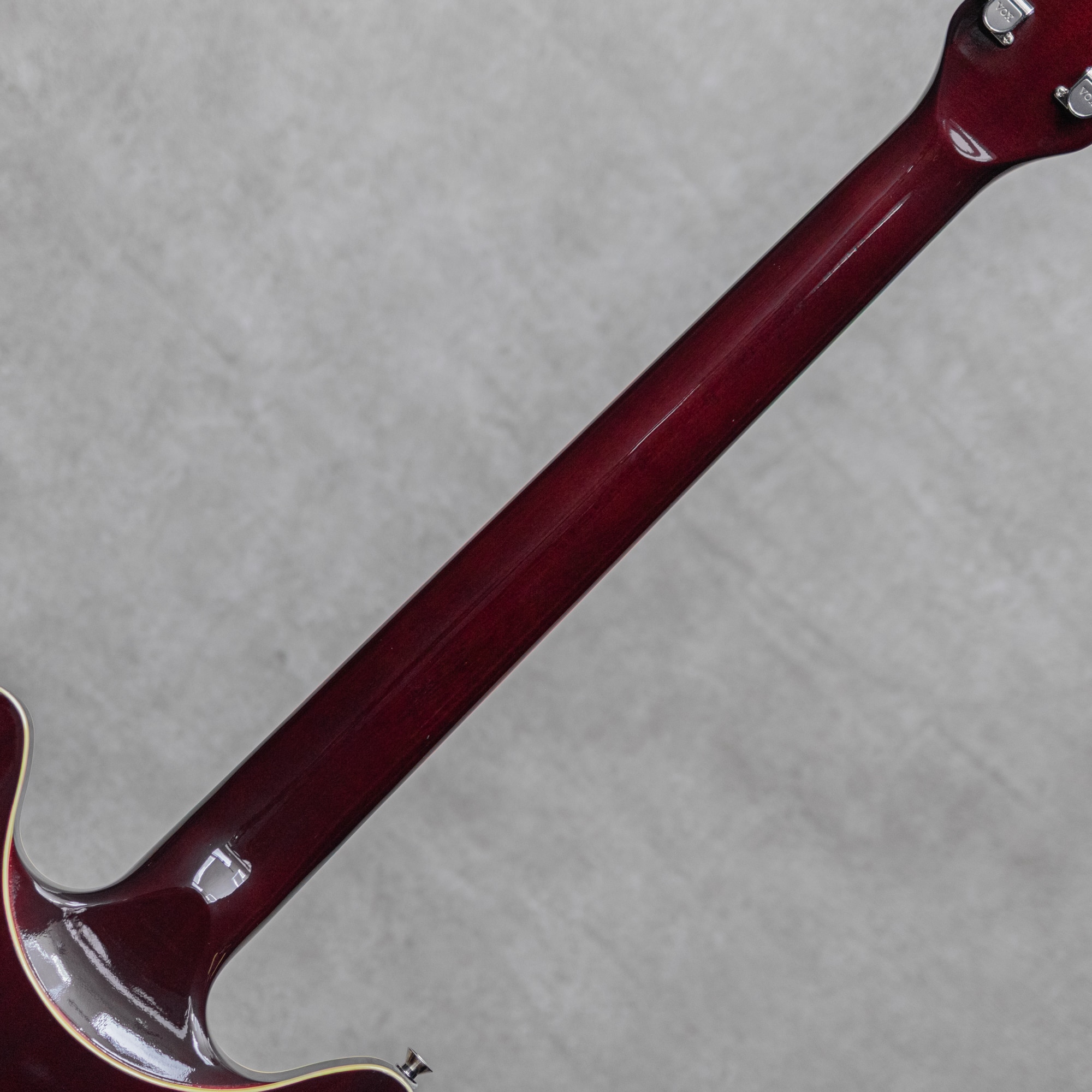 Virage Semi-Hollow Double Cutaway / 2008