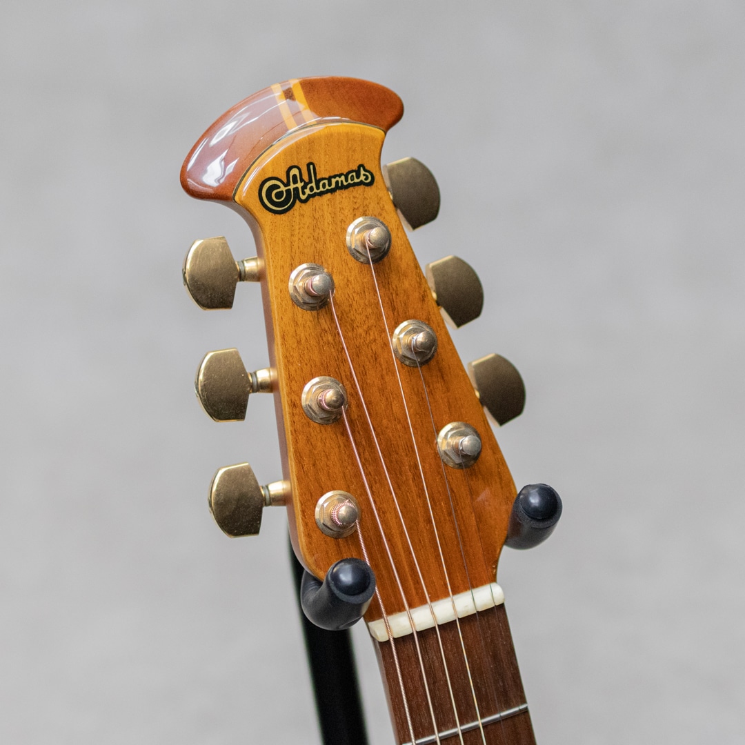 Adamas II 1581-8 / 1991