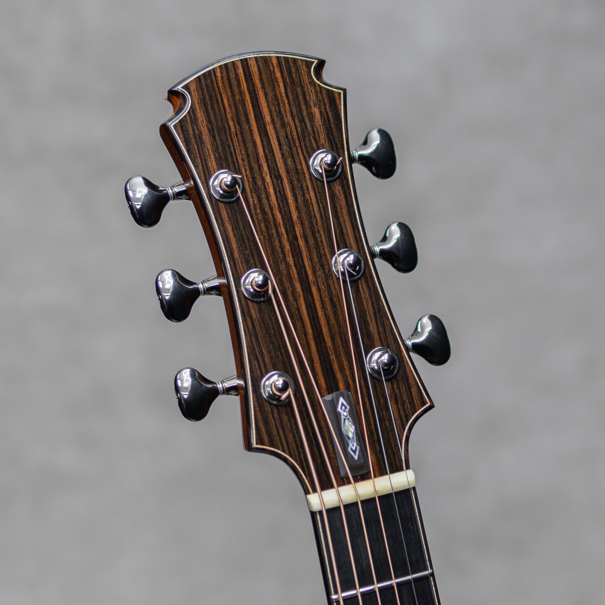 OM-cw 神代杉 / 神代欅 w/Ogawa Inlay Craft works "Custom Inlay" -MIKI 200th Anniversary-