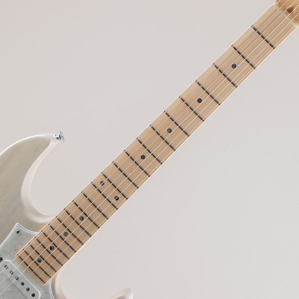 EOS2-ASH-M / White Blonde