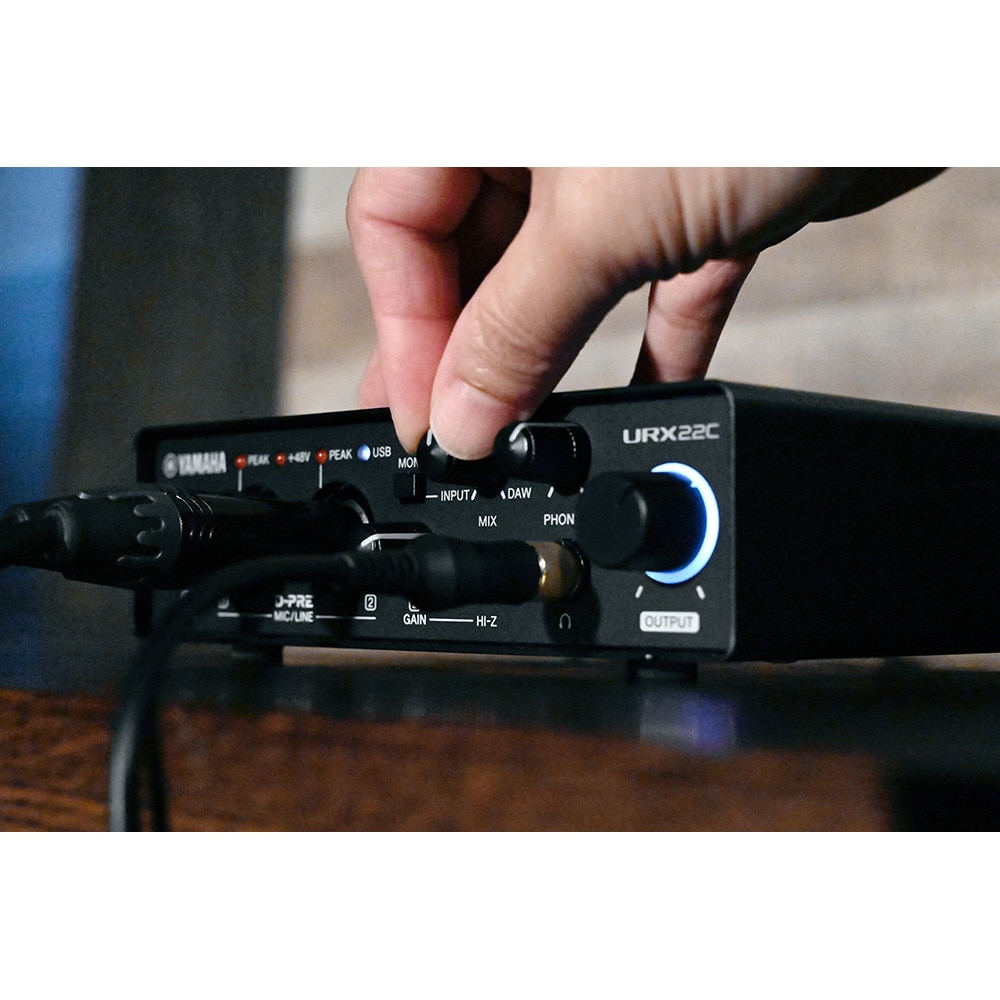 YAMAHA オーディオ MIDI インターフェイス URX22C / 2コンボ入力 USB-C 32ビット/192 kHz対応