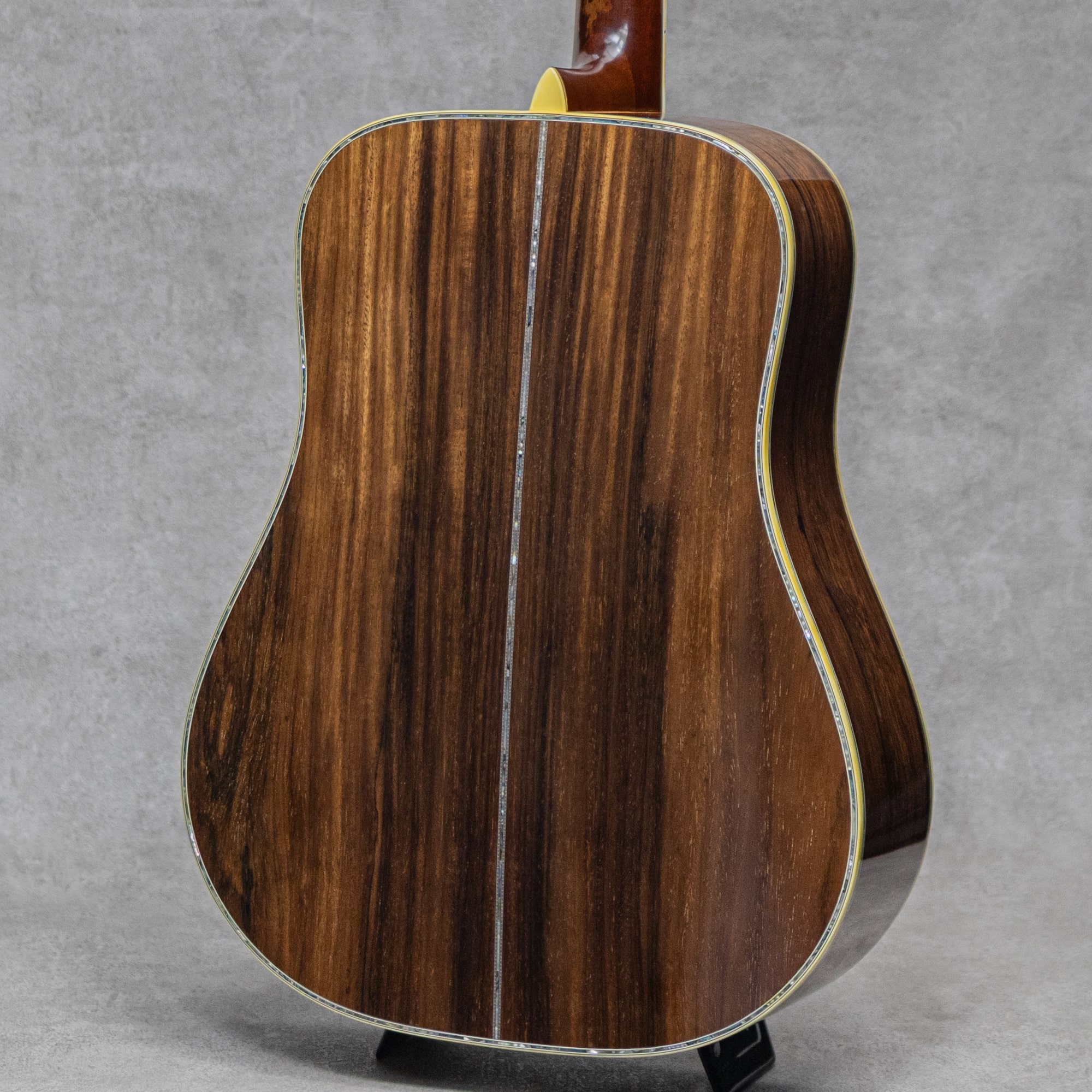 DY-45 Jacaranda / 1983