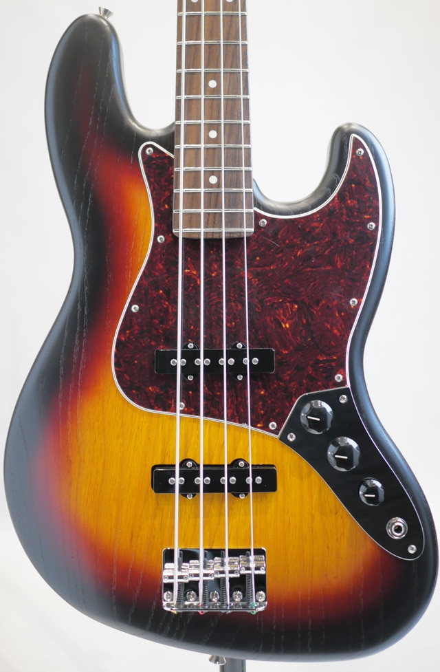 Made in Japan Limited Jazz Bass, Raw Ash / 3 Color Sunburst 3 Color Sunburst BASS SIDE