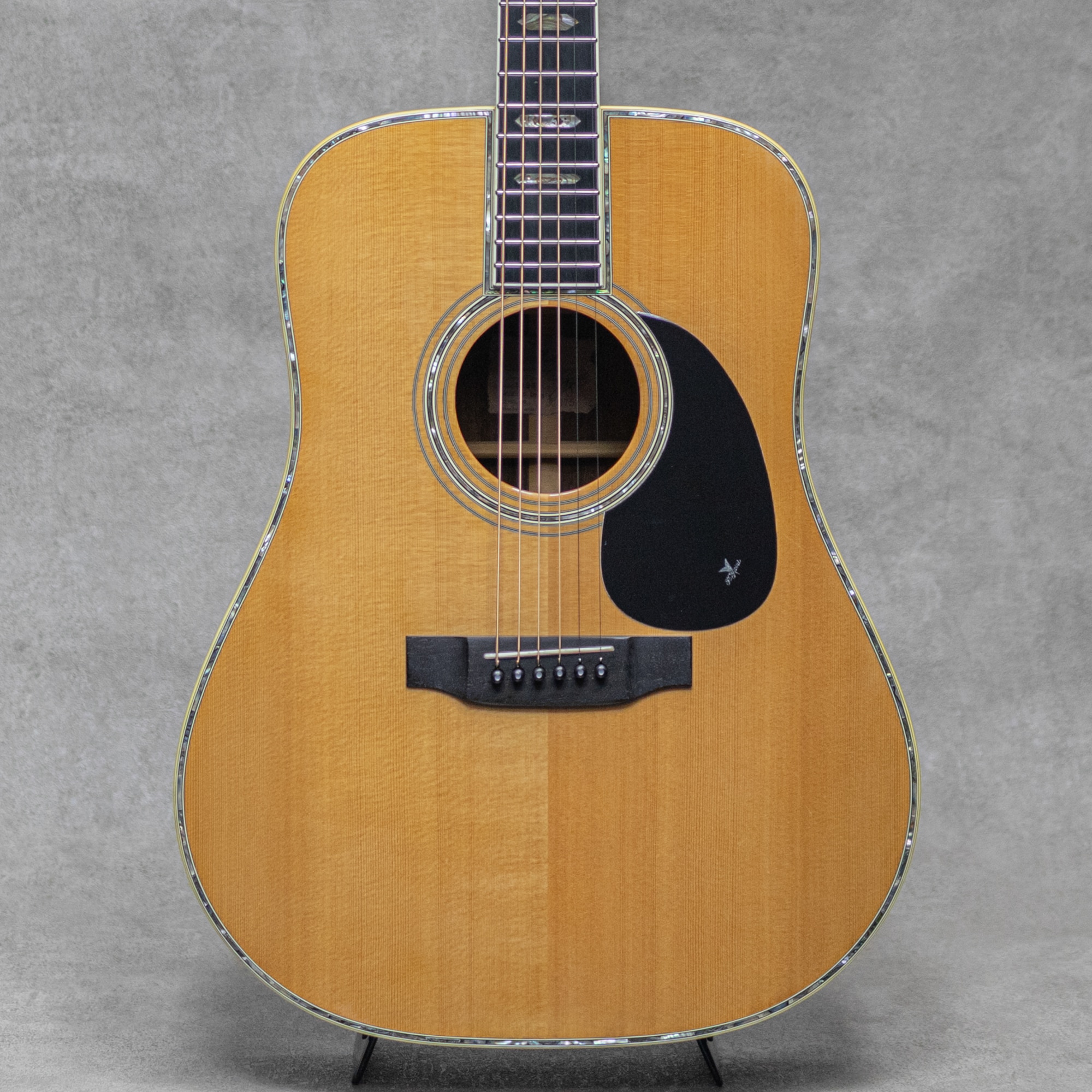 DY-45 Jacaranda / 1983