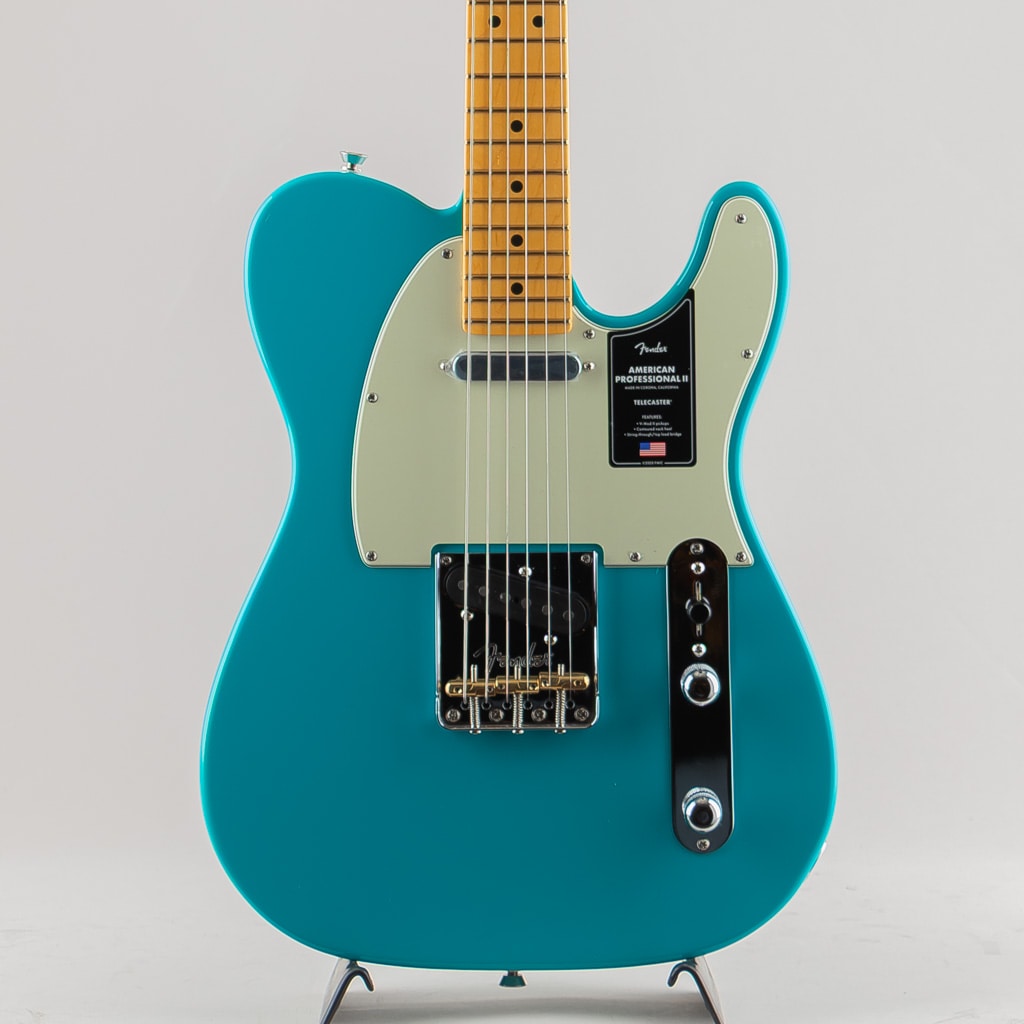 American Professional II Telecaster /Miami Blue/Maple Fingerboard