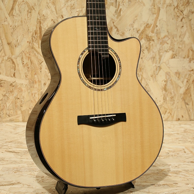 Madrigal Grand Auditorium Cutaway African Blackwood