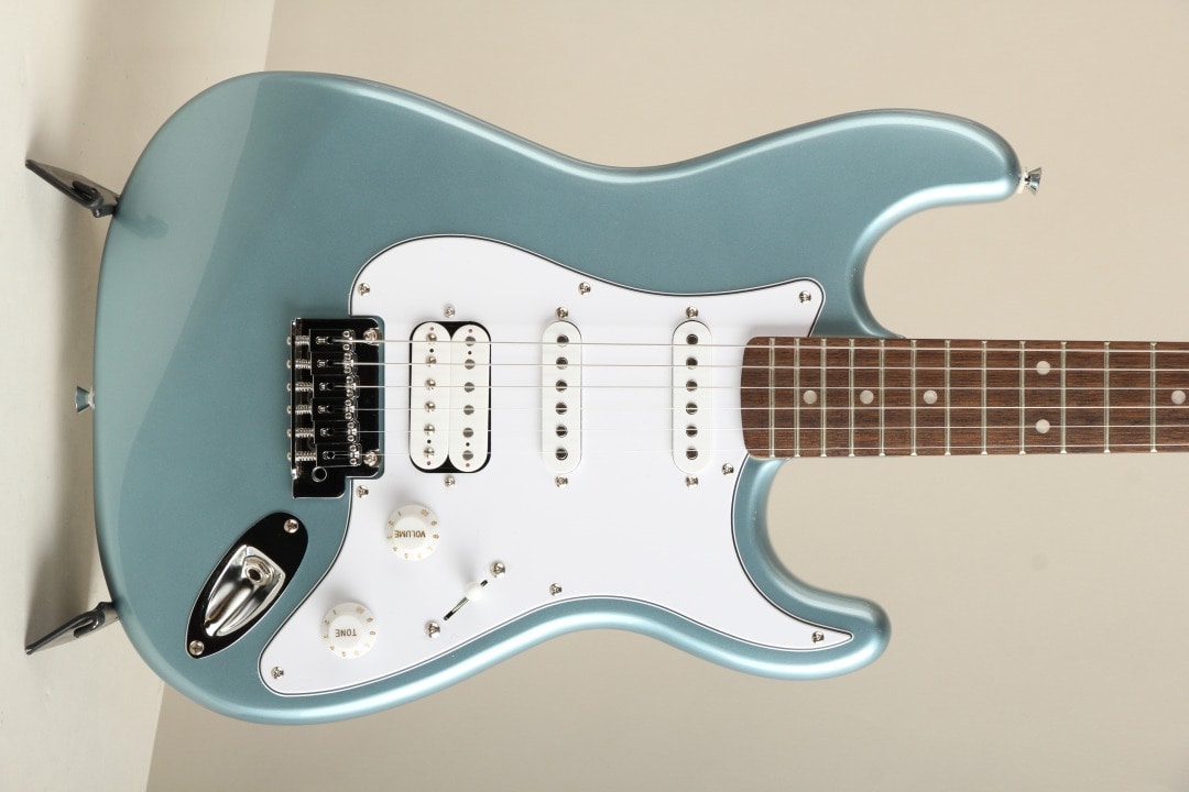 Affinity Series Stratocaster Junior HSS Ice Blue Metallic