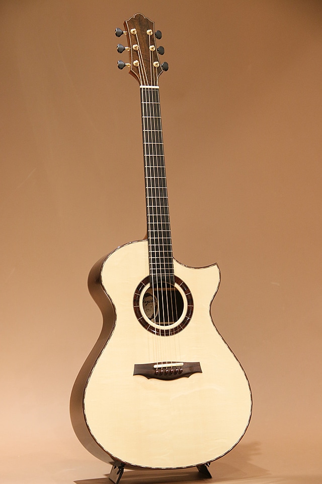 SJ Cutaway Madagascar Rosewood