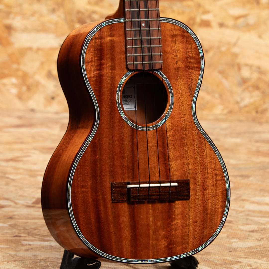 CT-46DX  Hawaiian Koa/Deluxe/Tenor