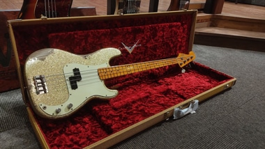 Custom Build J Signature Precision Bass Heavy Relic Champagne Gold 【CZ552458】