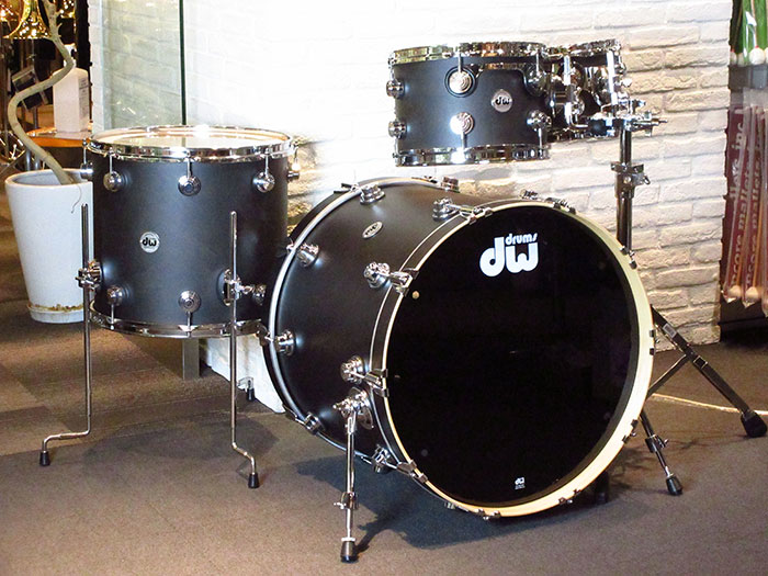 Collector's Series 4点Set Ebony 22" 10" 12" 16" w/Tom Stand SSC Type