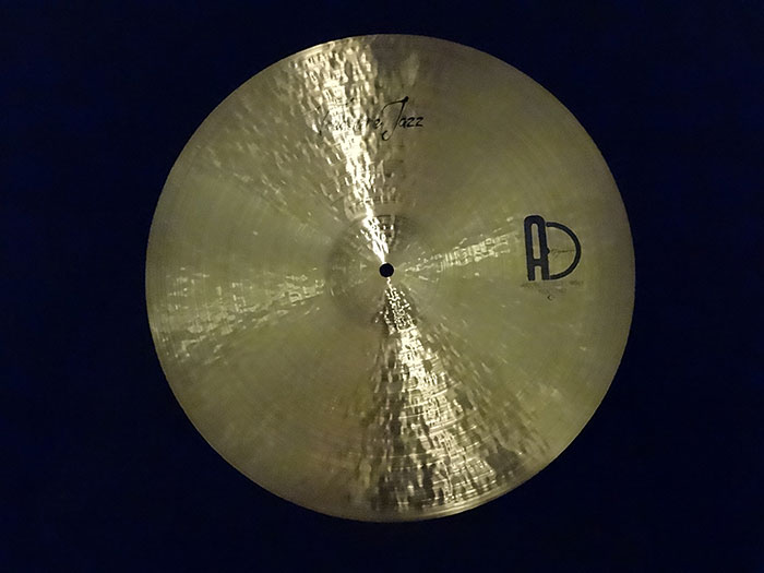 【新品特価】Treasure Jazz series 18" Crash 1247g