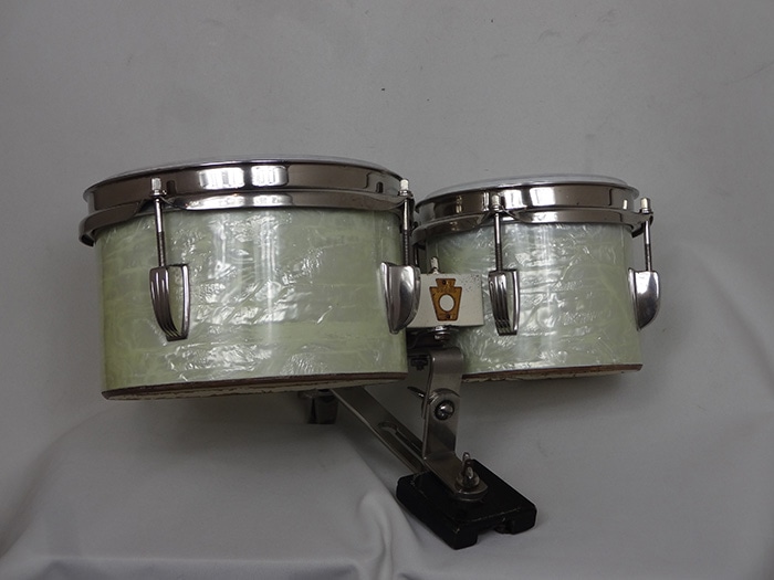 【VINTAGE】50s Bongo 6"&8" White Marine Pearl Set  ホルダー&スペアヘッド付属