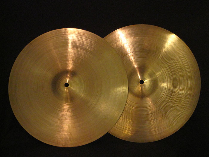 【VINTAGE】Late 60's Avedis Zildjian 14" NewBeat HiHats 822g/1,282g 3-Dot Stamp