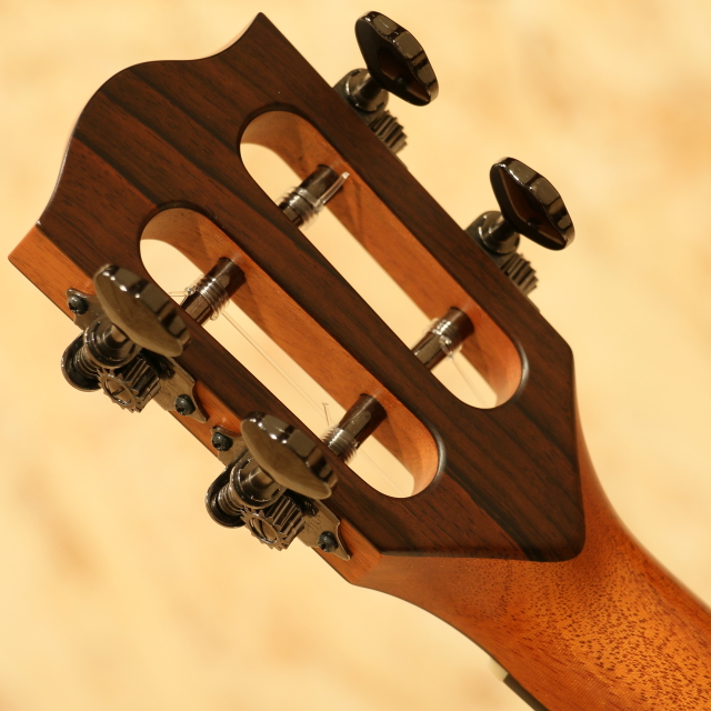 Toda Guitars VT Engelmann Spruce/Birdseye Maple Tenor 戸田ギターズ サブ画像8