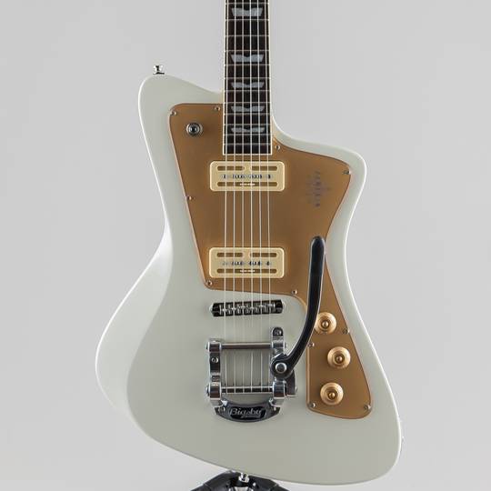 Baum Guitars Wingman Limited Drop with Bigsby Vintage White
