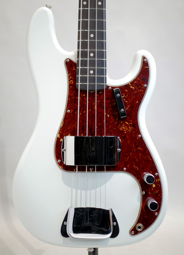 Master Build Series 1960 Precision Bass Olympic White CC by Austin Macnutt