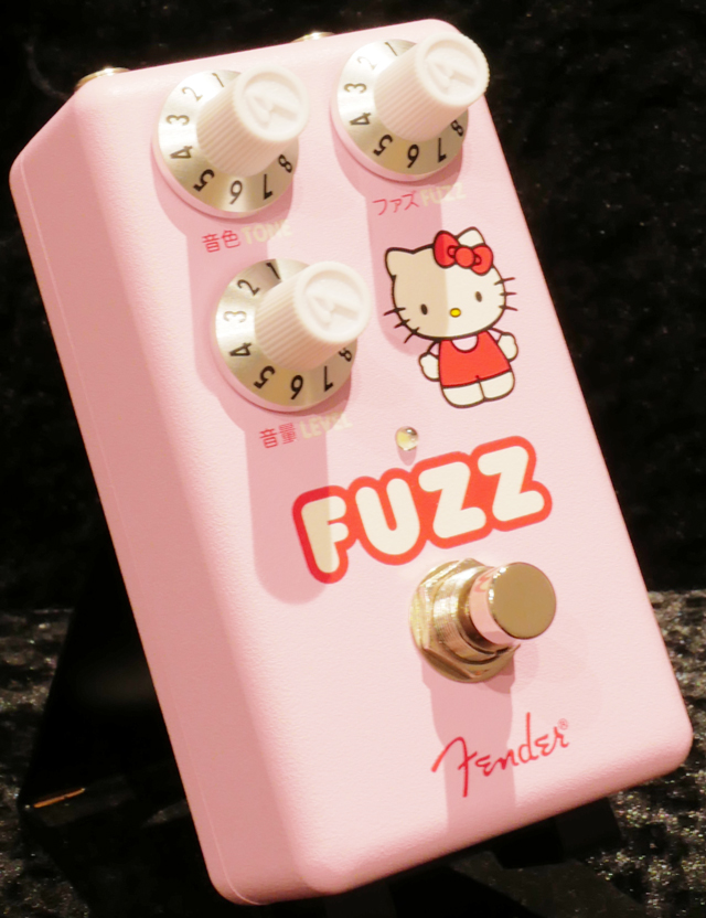 HELLO KITTY FUZZ