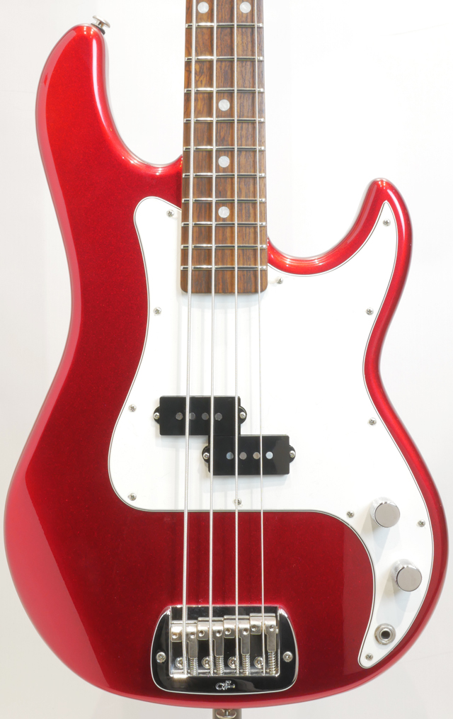 G&L USA LB-100 / Candy Apple Red Metallic ジーアンドエル