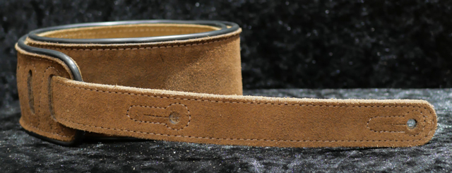 LEVY'S 2 1/2″ Brown Suede Guitar Strap With Suede Backing And