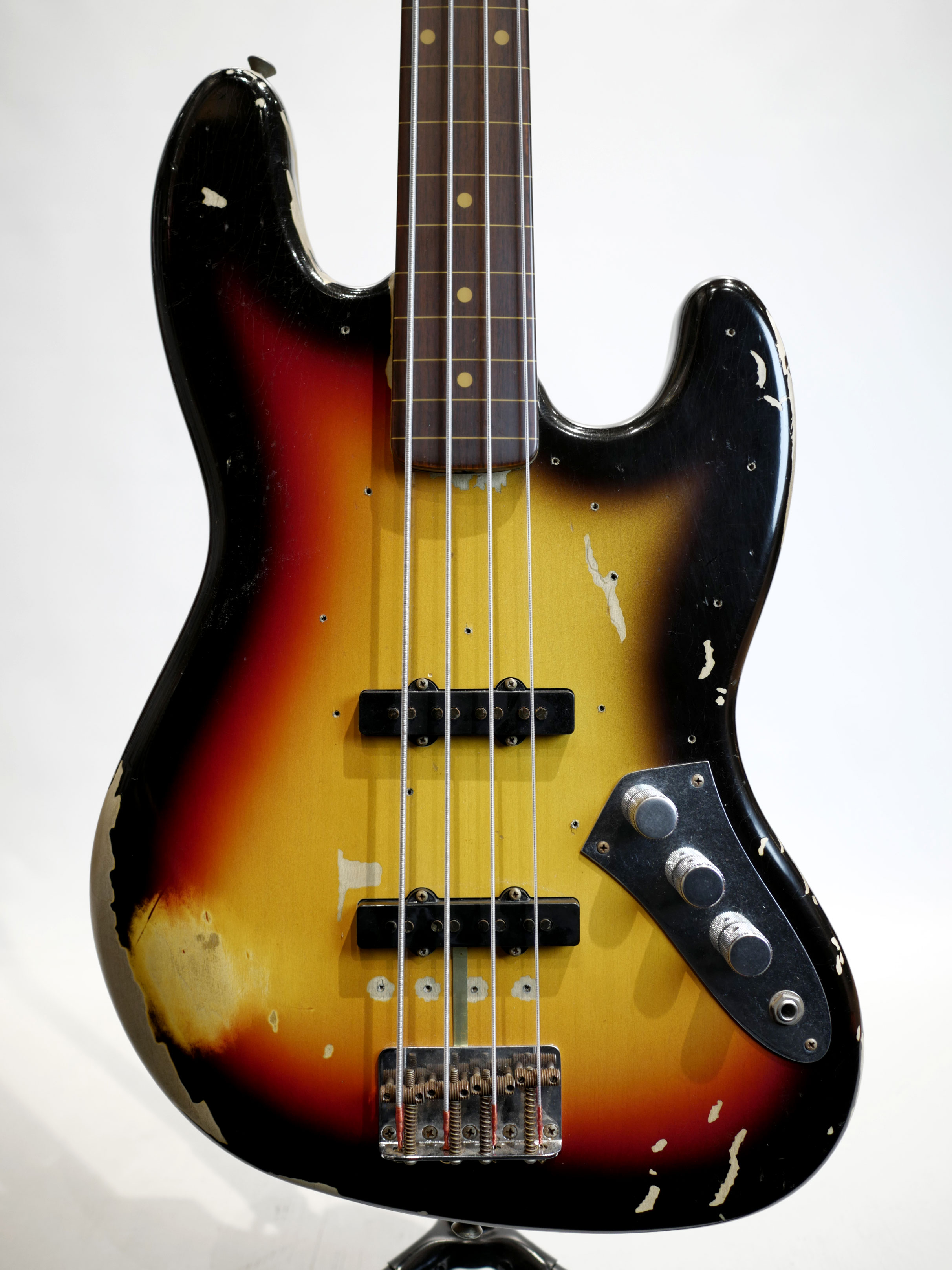 Jaco Pastorius Tribute Jazz Bass 3-Color Sunburst 2014