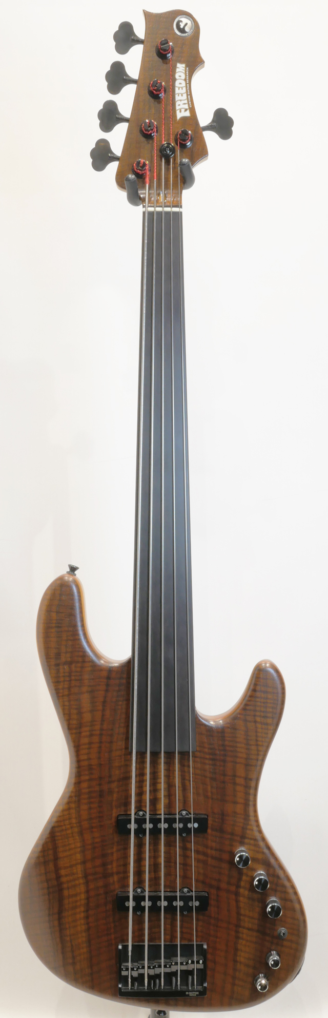 FREEDOM CUSTOM GUITAR RESEARCH O.S Rhino 5st Fretless Walnut Top フリーダム サブ画像2