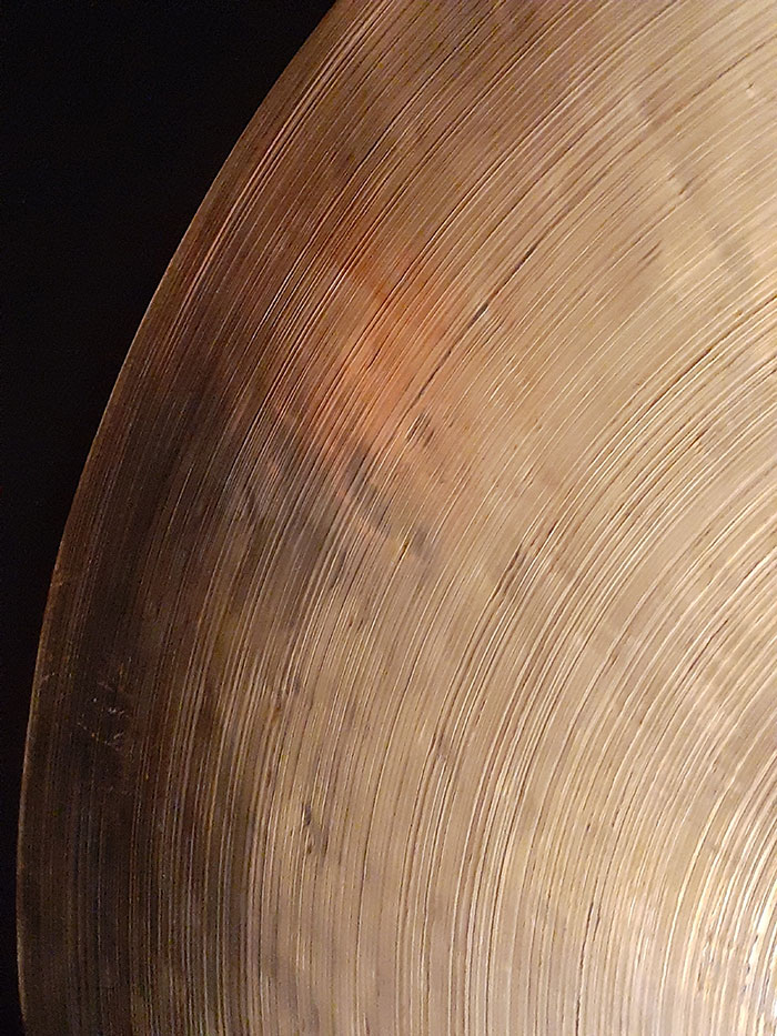 Cymbalsmith HYH 【Hand Crafted Cymbal】波（NAMI）22 2,519g シンバルスミス・ファンヨンハ サブ画像3