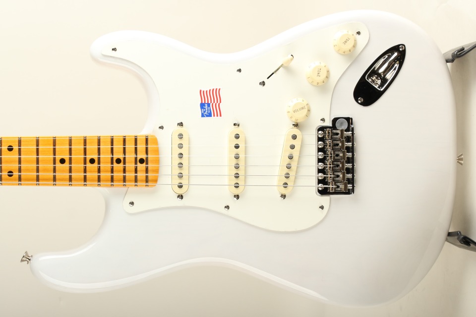 Eric Johnson Stratocaster MN White Blonde 【S/N EJ23843】