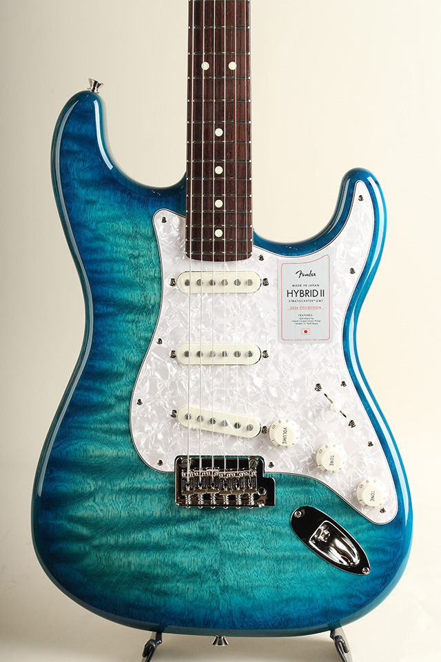  2024 Collection Made in Japan Hybrid II Stratocaster RW Quilt Aquamarine