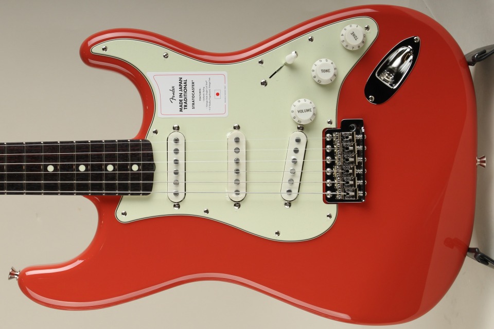  Made in Japan Traditional 60s Stratocaster Fiesta Red【S/N JD24023655】