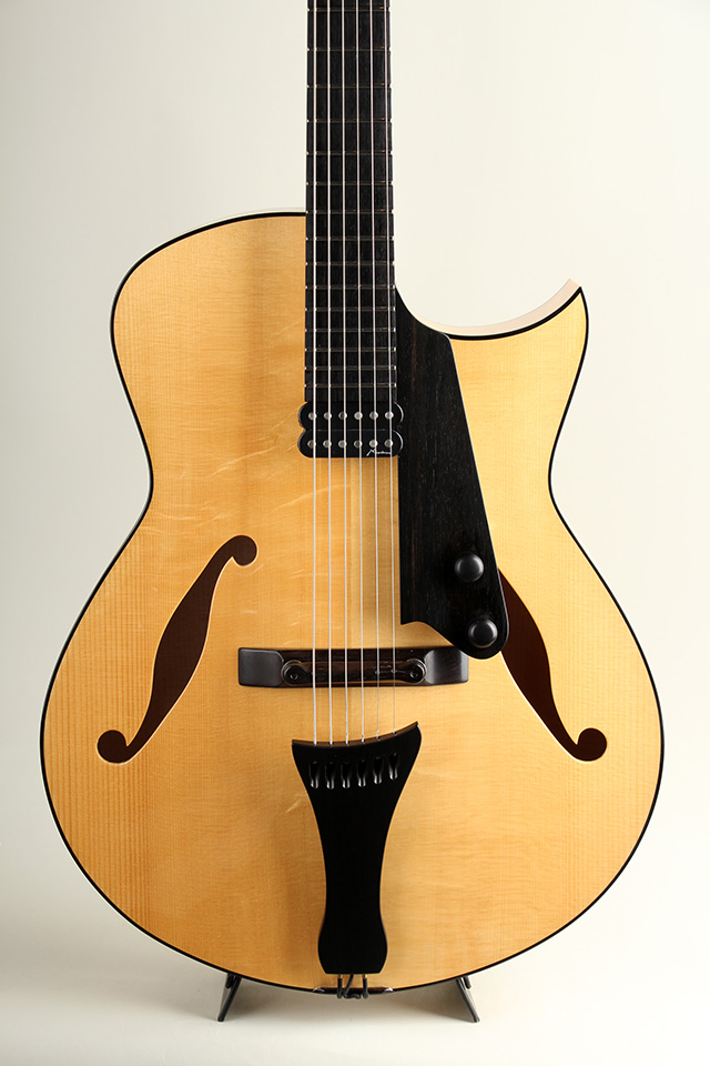 Marchione Guitars 16 Modern Archtop #1 European Spruce Top European Flame Maple Side & Back マルキオーネ　ギターズ