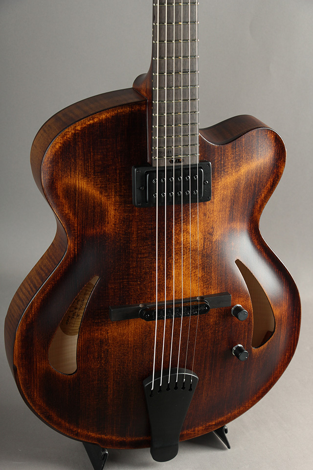 Victor Baker Guitars Model 15 Archtop 1 Pickup ヴィクター ベイカー サブ画像2