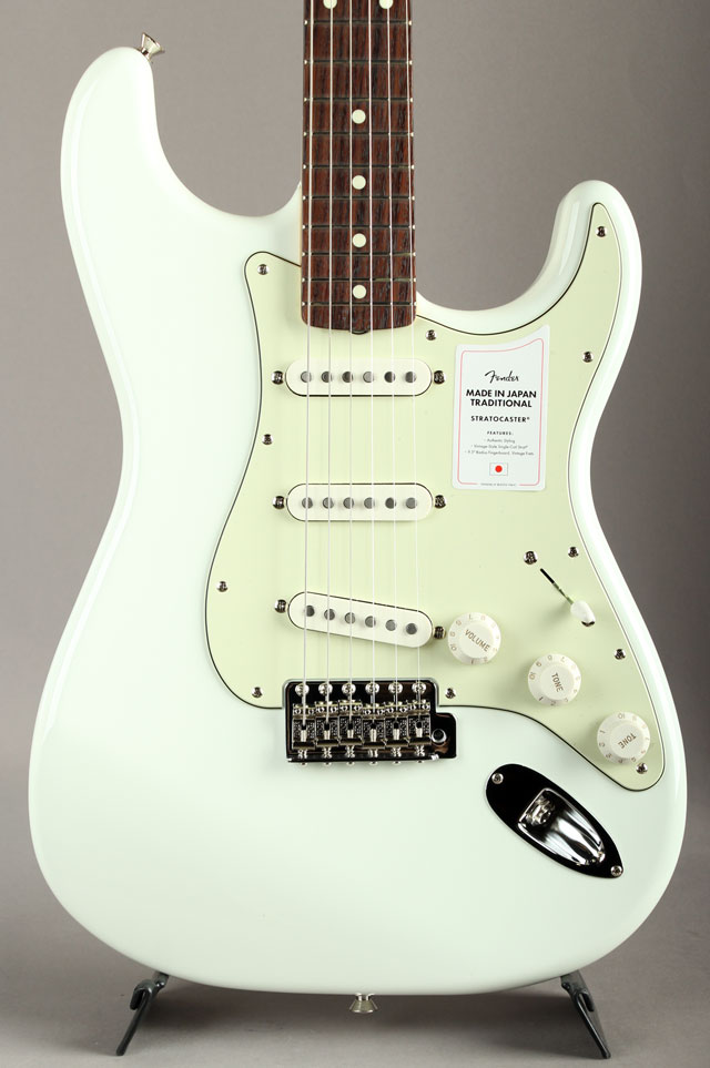 FENDER Made in Japan Traditional 60s Stratocaster Olympic White フェンダー