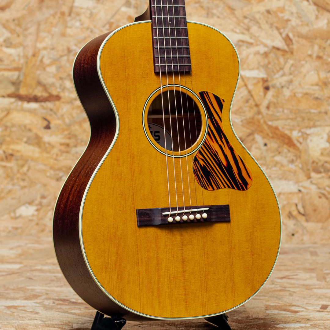 The BB Model Adirondack Spruce Natural