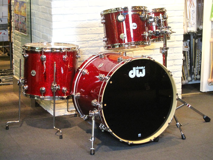 Collector's Series 4点Set Ruby Glass 22" 12" 13" 16" w/Tom Stand Standard Type